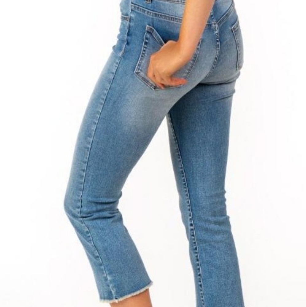 **Restocked** Velvet Heart Mid Rise Crop Jeans